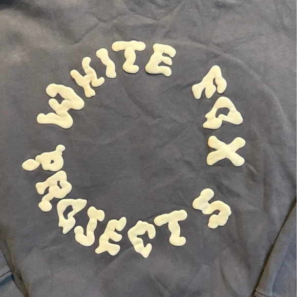 White Fox Project 5 Oversized Hoodie Size L/XL - Picture 8 of 8